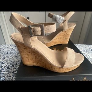 New-Charles by Charles David Lindy Wedge Sandal